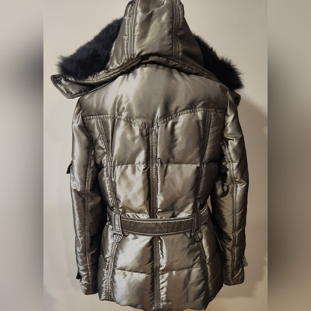 Women's Metallic Jacket with Fur Trim - Picture 9 of 16